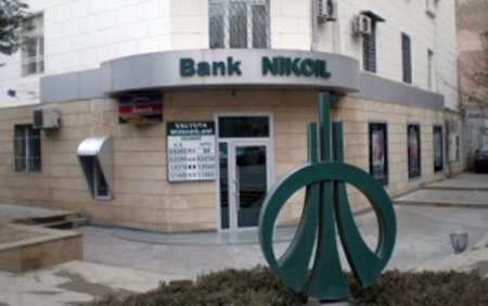 “Nikoil Bank”ın işçisi 53 yaşlı qadını həm aldatdı, həm də döyüb qovdu? – 