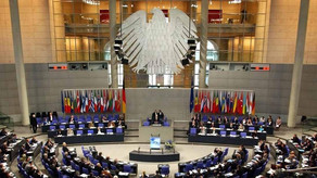Avropa Parlamentinin qətnamələri demokratik dəyərləri dəstəkləyənləri tərksilah edir - 