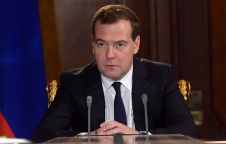 Medvedev Mehriban Əliyevaya təbrik məktubu göndərib