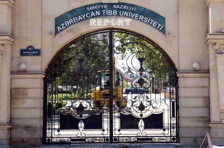 Tibb Universitetinin rektorunu kimlər aldadır?