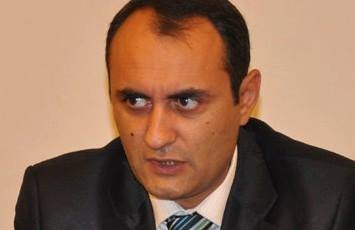 Prokuror jurnalist Fikrət Fərəməzoğluna 8 il iş istəd