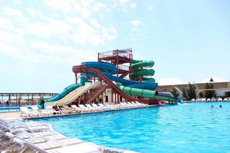 "Aqua Park Shikhov" - 