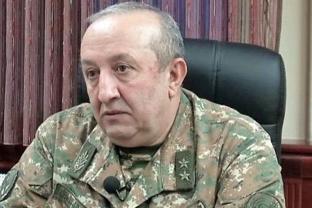 Erməni general Qazaxıstanda pərt oldu: