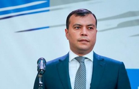 Babayev Müslümovun çıxartdığı müdiri geri qaytardı