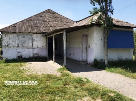 Göyçayın Potu kəndində çar II Nikolayın vaxtında tikilmiş məktəb bina...