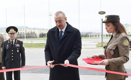 Prezident FHN-in idman-sağlamlıq klubunun açılışında -