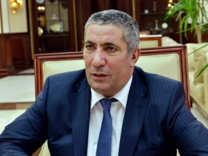 Siyavuş Novruzov: “Mehman Hüseynovu azad edin...”