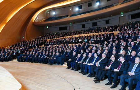 Prezident 4 ilin yekunları ilə bağlı konfrans keçirib - 