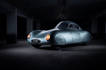 80 yaşlı “Porsche” 20 milyon dollara satışa çıxarıldı - 