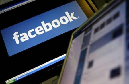 "Facebook" üç milyarddan çox saxta hesab silib