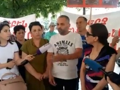 Yerevan zooparkının direktoru heyvanların qətlində iitiham olunur
