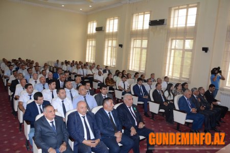 Tərtərdə dövlət qulluqçuları peşə bayramlarını qeyd etdilər