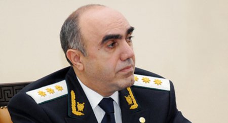Zakir Qaralov Bakıya yeni hərbi prokuror təyin etdi