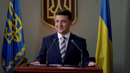 Ukrayna Prezidenti 71 rayon administrasiyası rəhbərini işdən çıxardı