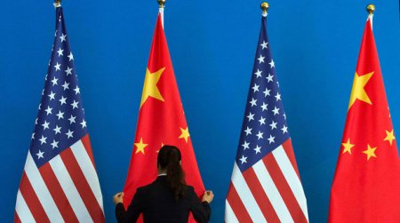 Çin dünya stabiliyinin sarsılmasında Amerikanı ittiham edir