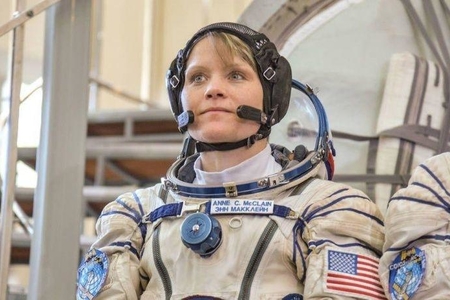 ABŞ astronavtı kosmik stansiyada bank oğurluğu edib