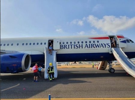 “British Airways” təyyarəsində tüstülənmə nəticəsində 19 sərnişin xəsarət aldı -