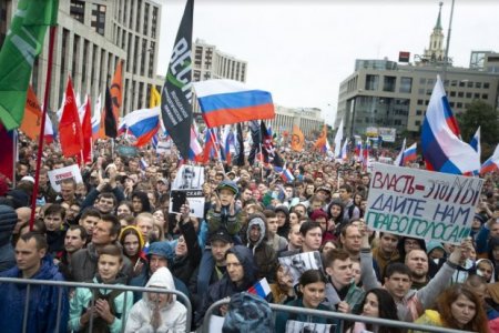 Moskvadakı mitinqlərə görə “Google” Kremlin hədəfində
