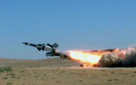 Zenit-Raket Qoşunlarında döyüş atışlı təlimlər keçirilib - 