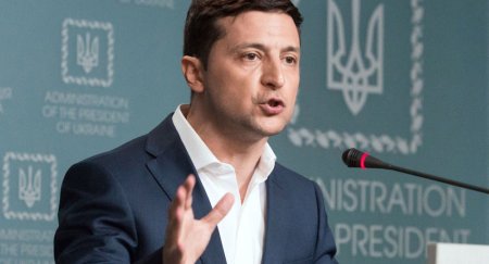 Ukrayna Prezidenti deputat toxunulmazlığının ləvği ilə bağlı qanunu imzalayıb