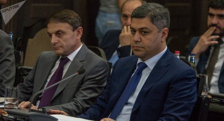 Ermənistanda istefaya göndəriləcək nazirlərin adları açıqlandı