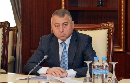 Rafael Cəbrayılov deputat vəsiqəsini girov qoyub 