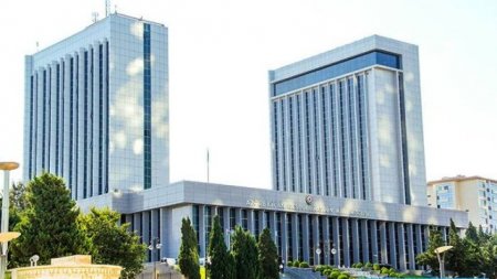 "65 yaşdan yuxarı olan deputatlar öz mənfəətini güdür" "65 yaşdan yuxarı olan deputatlar öz mənfəətini güdür"
