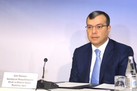 Sahil Babayev: "10-dək Ahıllar Mərkəzinin açılışı nəzərdə tutulur"