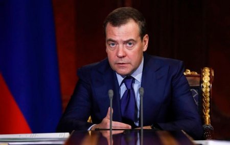 Putin Medvedevə Təhlükəsizlik Şurası sədrinin müavini vəzifəsini təklif edib