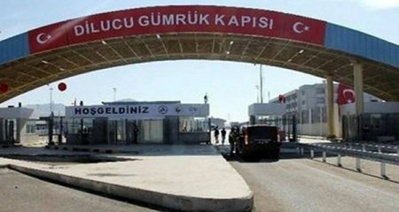 Türkiyə Naxçıvanla sərhədi açdı