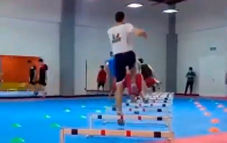 Millimiz karantin qaydalarını belə pozdu - 