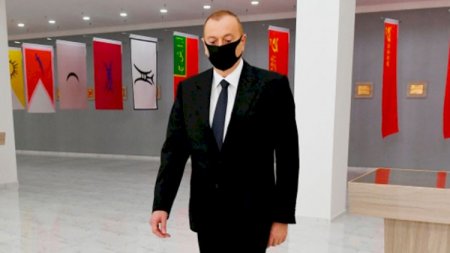 İlham Əliyev açılışa maska ilə qatıldı –