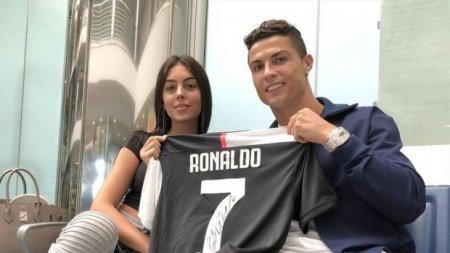 Ronaldu “Instagram”dan ən çox gəlir götürən futbolçu oldu - 