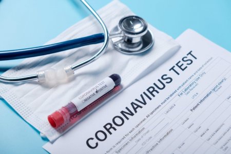 Azərbaycanda 2 vəkil koronavirusa yoluxdu
