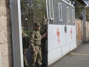 Ermənistan daha 10 hərbçisinin yaralandığını etiraf etdi