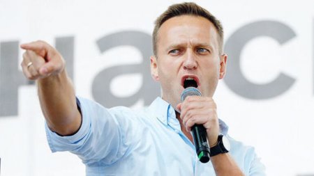 Berlin klinikası Navalnini zəhərləndiyini təsdiqlədi