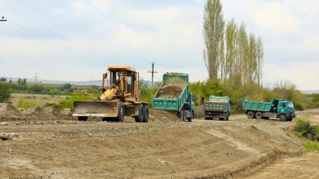 Suqovuşan və Talış kəndlərinə gedən tarixi yolların bərpasına başlanılıb - 