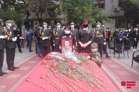 Azərbaycan Ordusunun şəhid hərbçisi Dmitri Solntsev dəfn edilib  