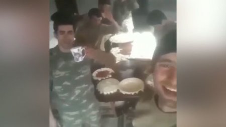 Şuşada xəngəl bişirən əsgərlərimiz - 