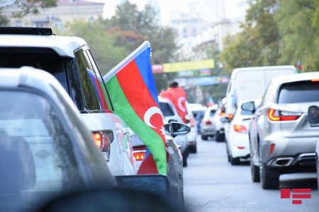 Azərbaycan 2021-ci ilə qalib dövlət, qalib xalq kimi gedir - 