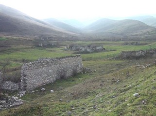 Füzulinin Cuvarlı kəndi 