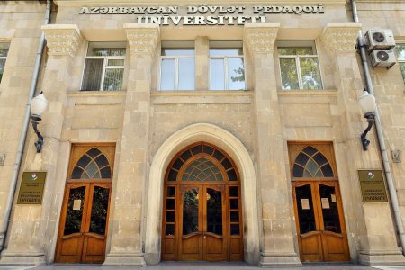 Pedaqoji Universitetdə 