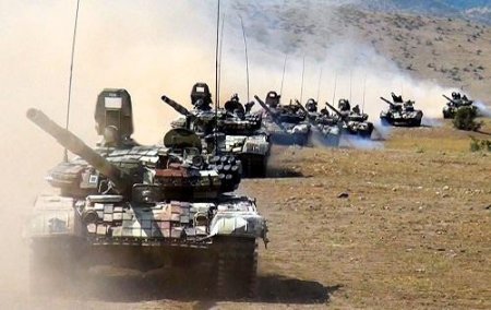 Tanklarımız döyüş hazırlığı məşğələlərinə BAŞLADI - 