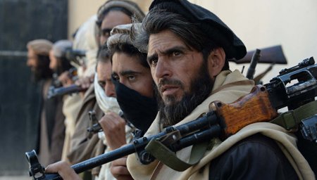 “Taliban” mitinq iştirakçılarını atəşə tutdu -  