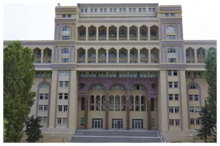 Tibb Universitetinin 5 qrupu distant təhsilə keçdi 