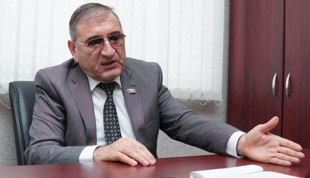 Deputat: “Pensiya yaşının azaldılması büdcəyə uyğun deyil”