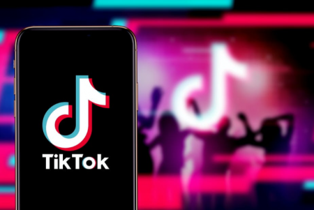 Azərbaycanda ilk dəfə «TikToker» bir gündə - 