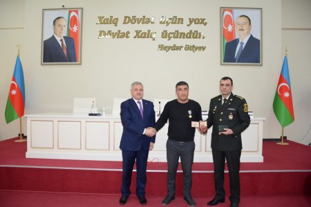 Tərtərdə şəhid ailələrinə və Vətən müharibəsi iştirakçılarına medallar təqdim olundu