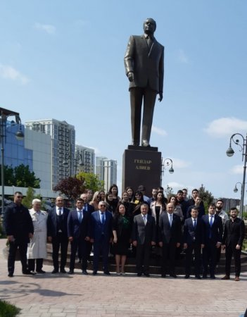 Həştərxanda ümummilli lider Heydər Əliyevin anadan olmasının 99-cu ildönümü ilə bağlı tədbirlər keçirilib