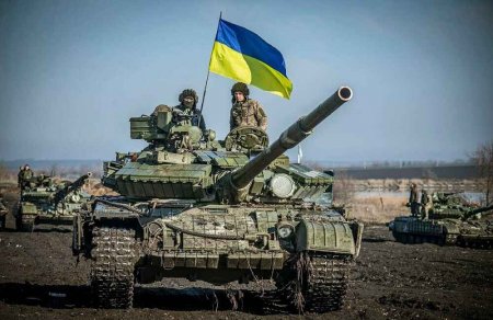 Zelenski: “Ukrayna ordusu tədricən Xersonu azad edir”